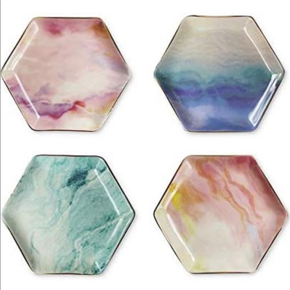 SOLD🌷NEW 🌷 5” Hexagon Spring Soirèe (4) Ceramic Snack Plates🌷